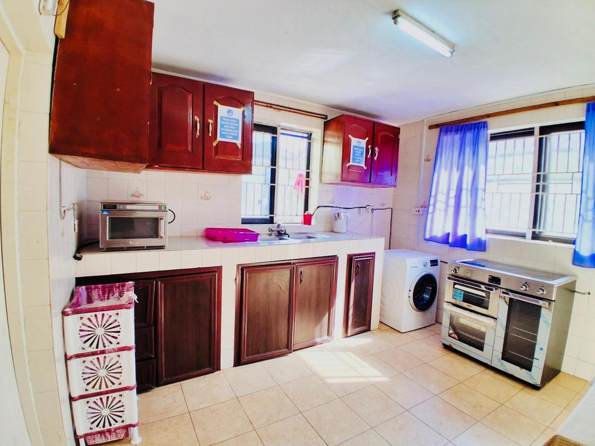 Zunox Guest House Freetown Kültér fotó